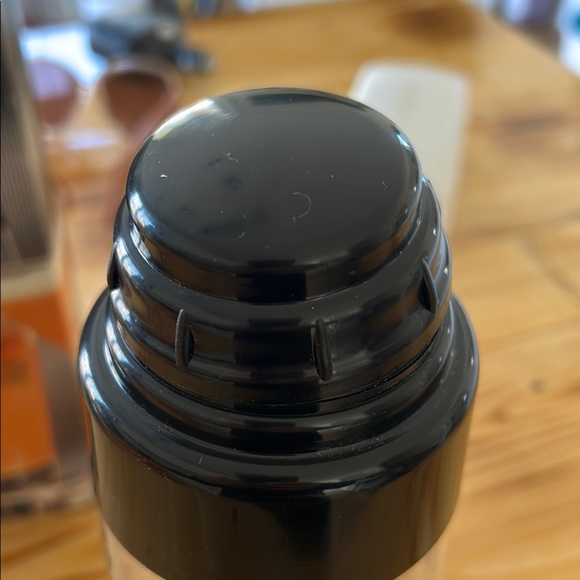 Club Bistro Cocktail Shaker with Black Lid - Picture 5 of 5